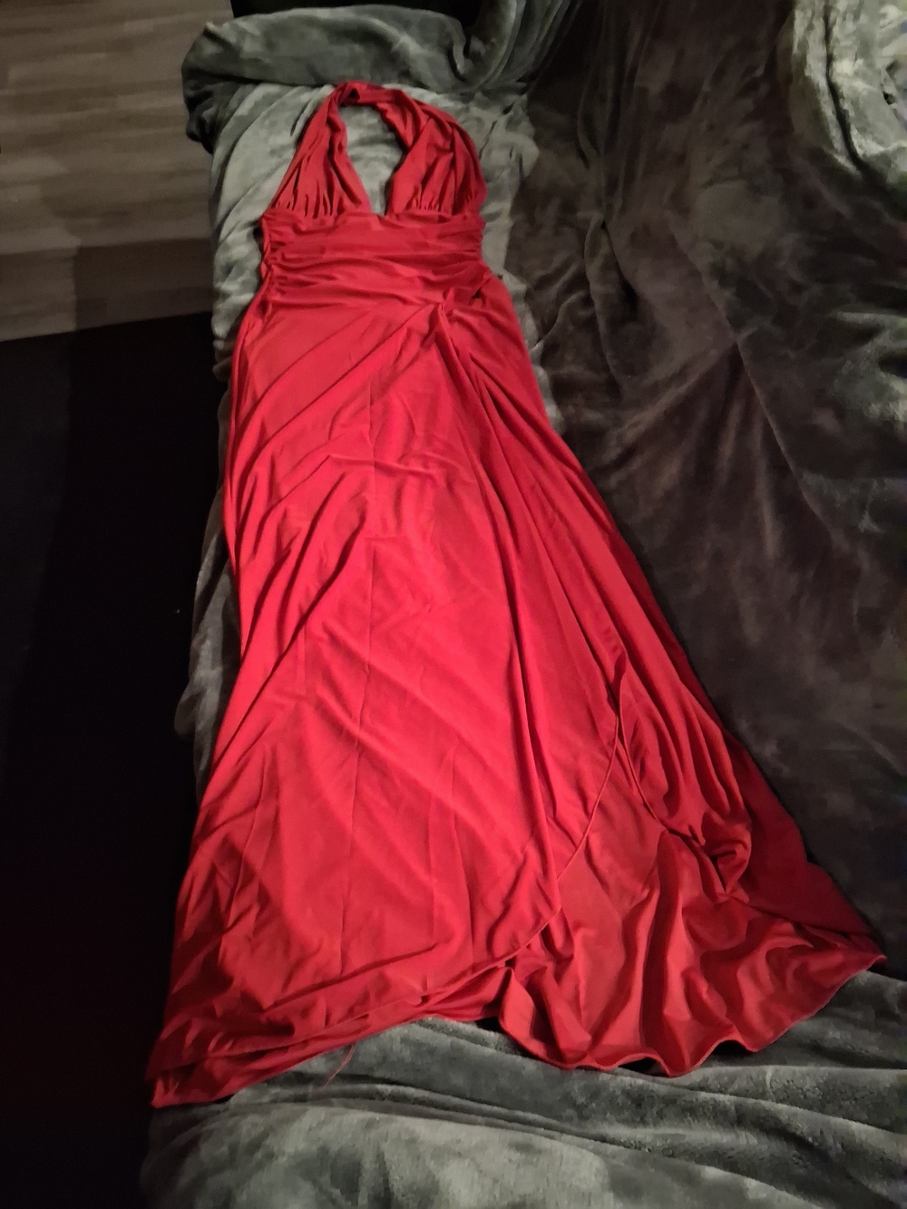 Sabora Dress Red With Ruching - Picture 4 of 16